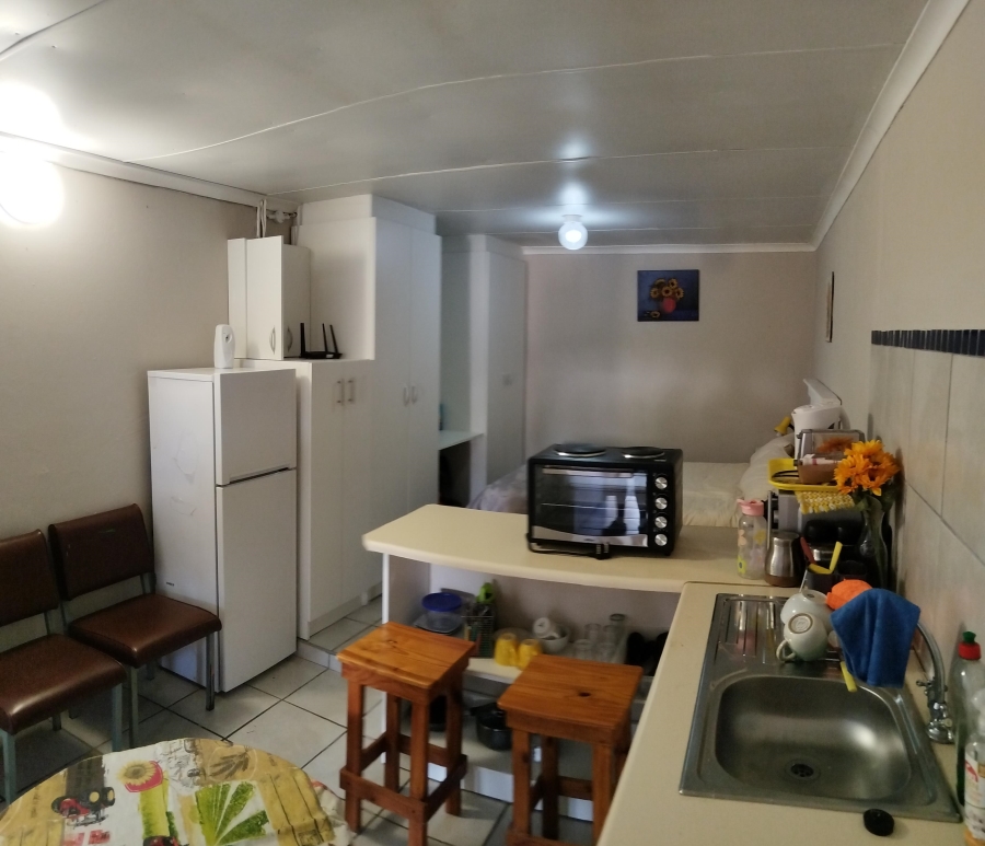 3 Bedroom Property for Sale in Van Riebeeck Hoogte Eastern Cape